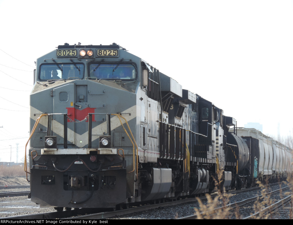 NS 8025 on 14M